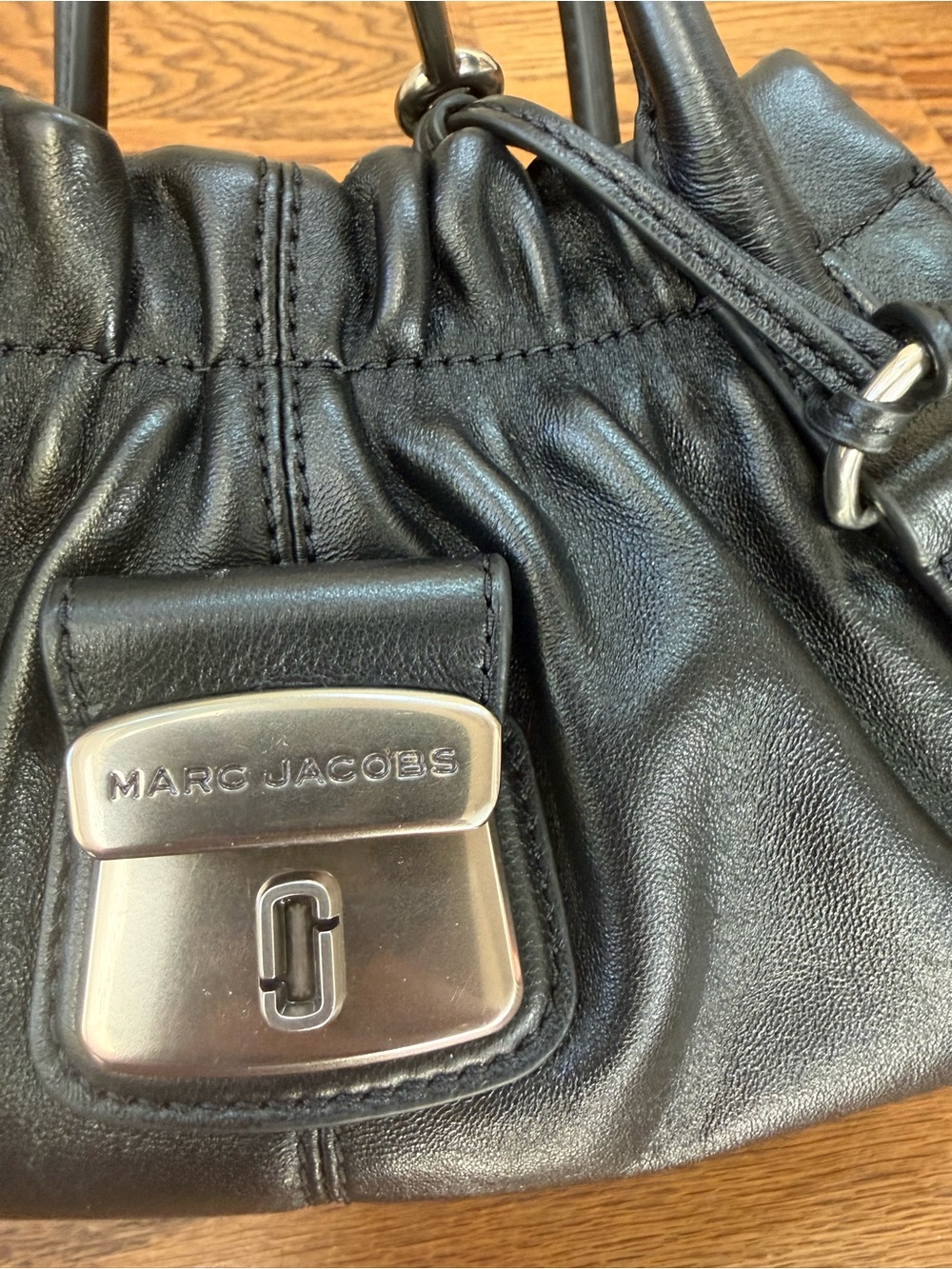 EUC Marc Jacobs Cristina Bag - Picture 5 of 6